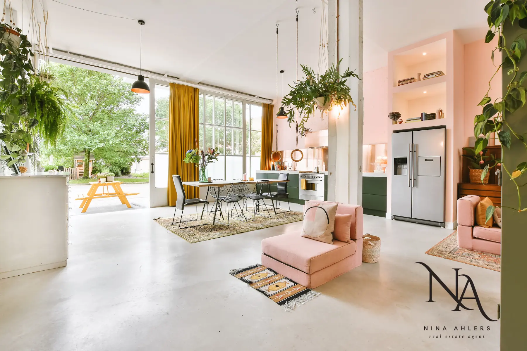 Light-filled modern residence represented by Nina Ahlers