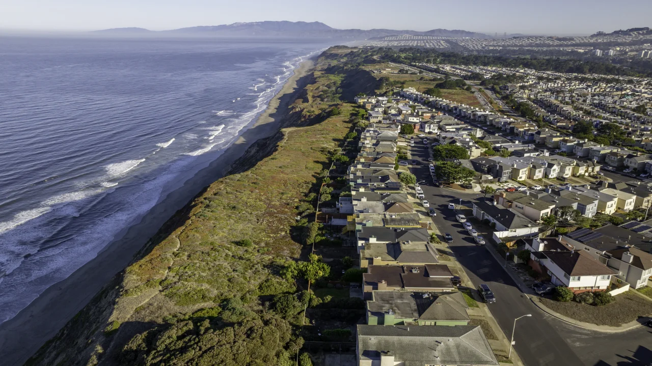Daly City residential community and local lifestyle